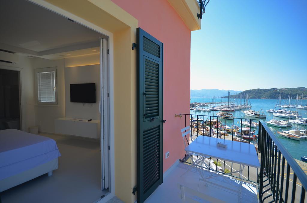 Al Molo Sea View Rooms เลริชี ภายนอก รูปภาพ